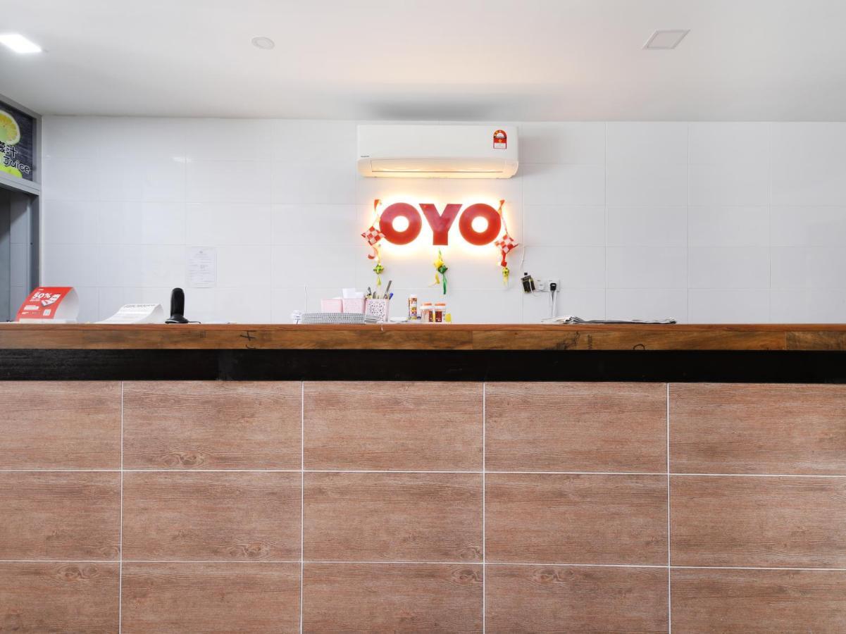 古晋 Oyo 836曼杜拉咖啡馆及早餐旅馆酒店 外观 照片