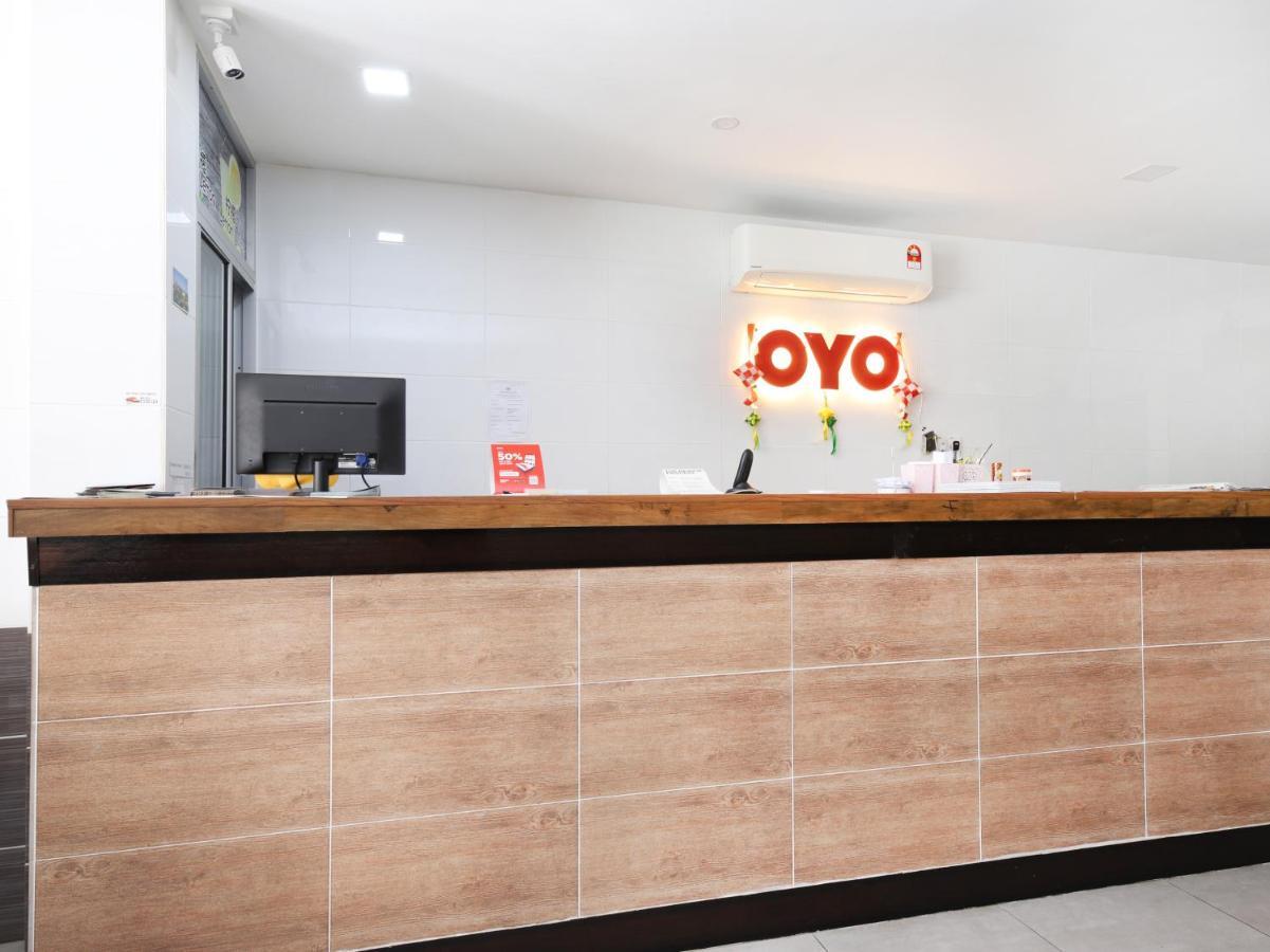 古晋 Oyo 836曼杜拉咖啡馆及早餐旅馆酒店 外观 照片